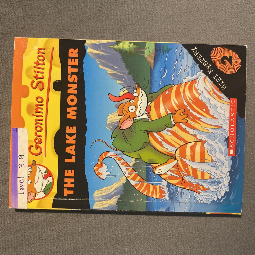 The Smelly Search (Geronimo Stilton Cavemice #13)