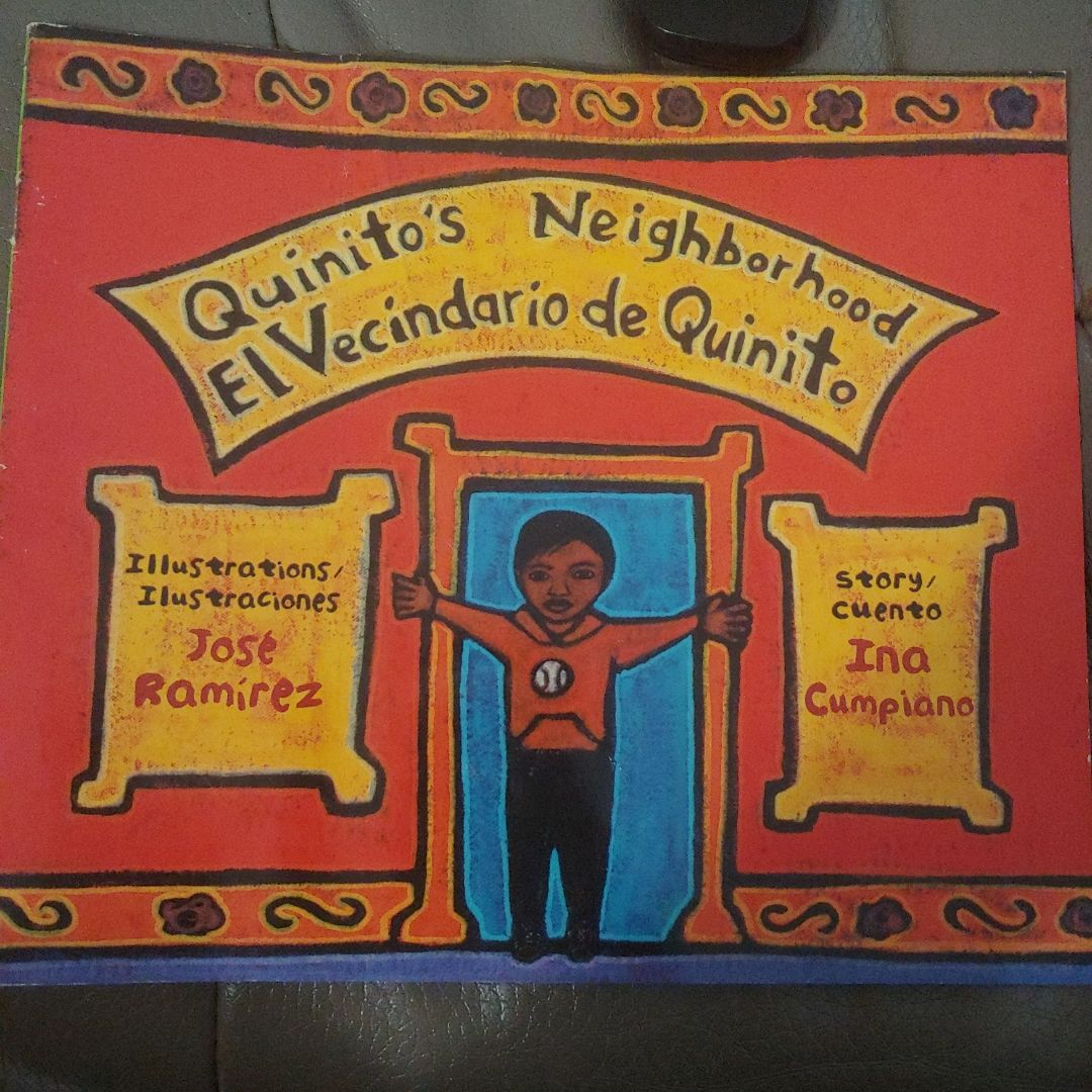 Quinito's Neighborhood (Bilingual) Little Book