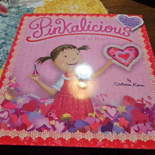 Pinkalicious: Pink of Hearts