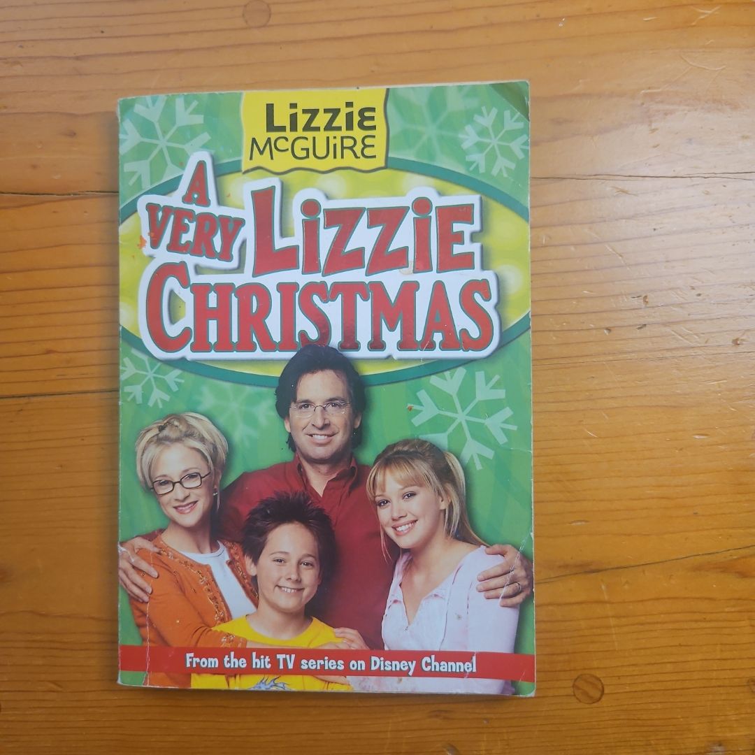 Lizzie Mcguire: a Very Lizzie Christmas - Book #8