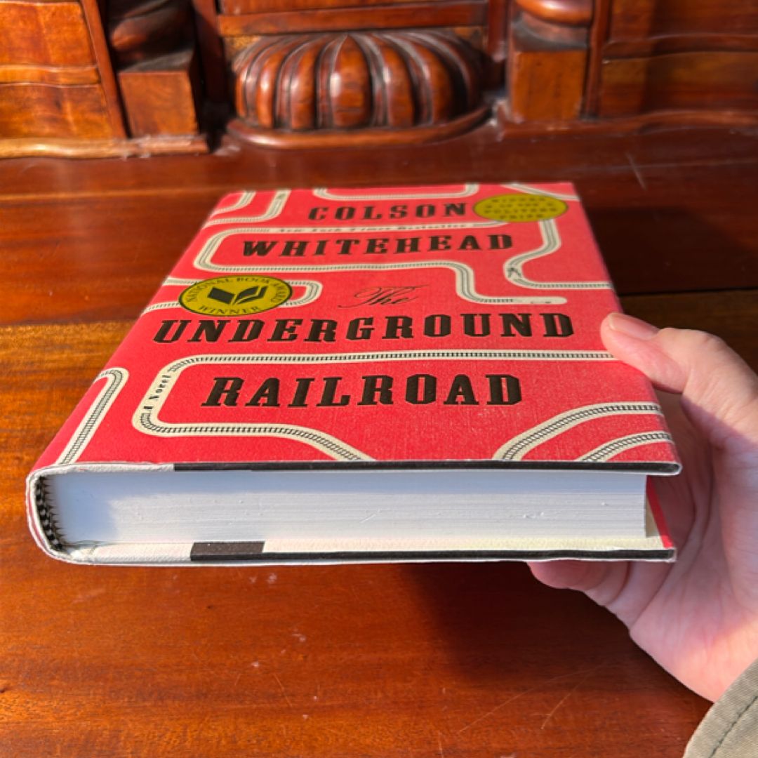 The Underground Railroad (Pulitzer Prize Winner) (National Book Award Winner) (Oprah's Book Club)