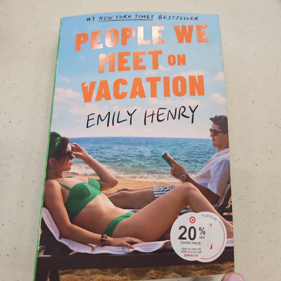 People We Meet on Vacation: Collector's Edition (Netflix Tie-In)