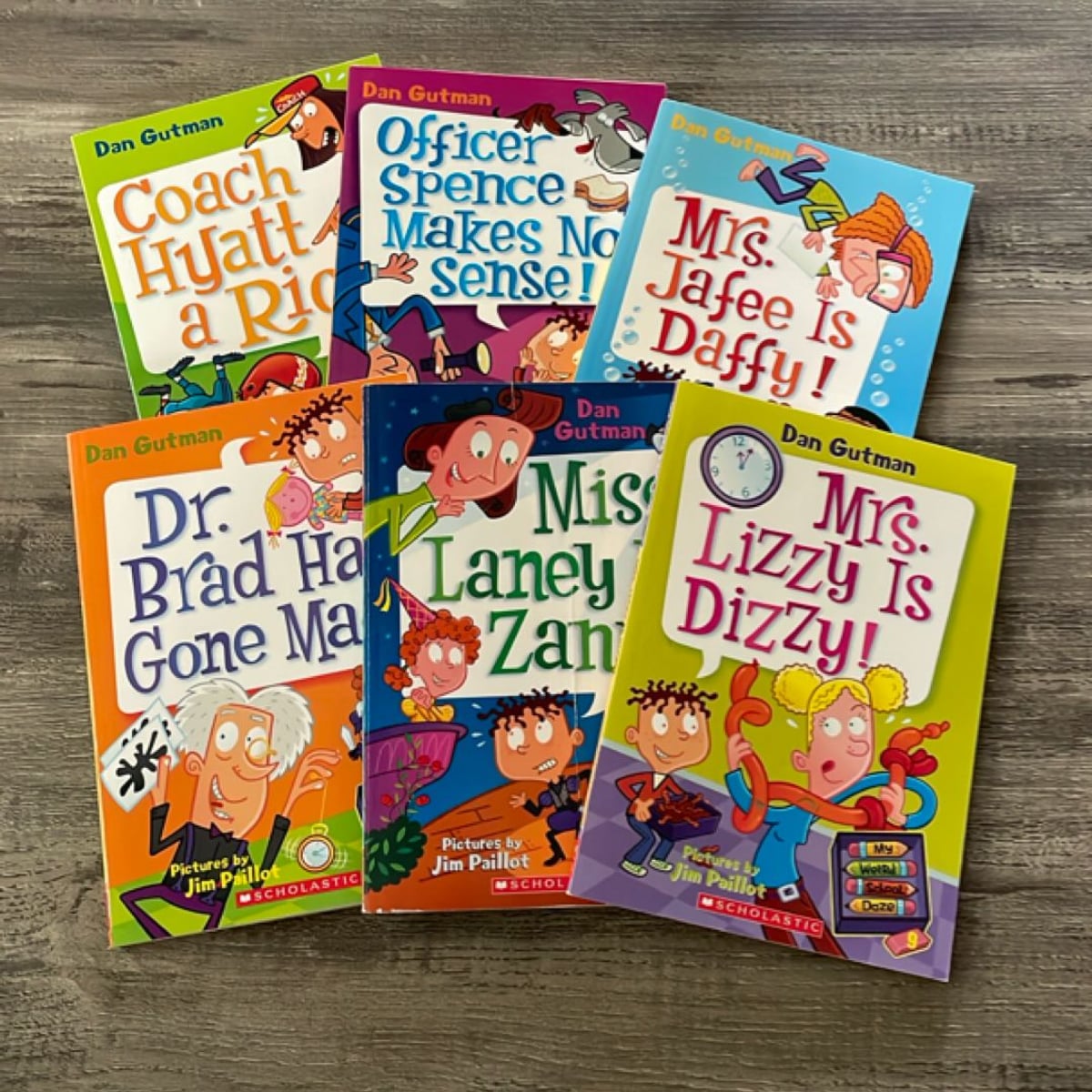 Mrs. Lizzy is Dizzy! by Dan Gutman