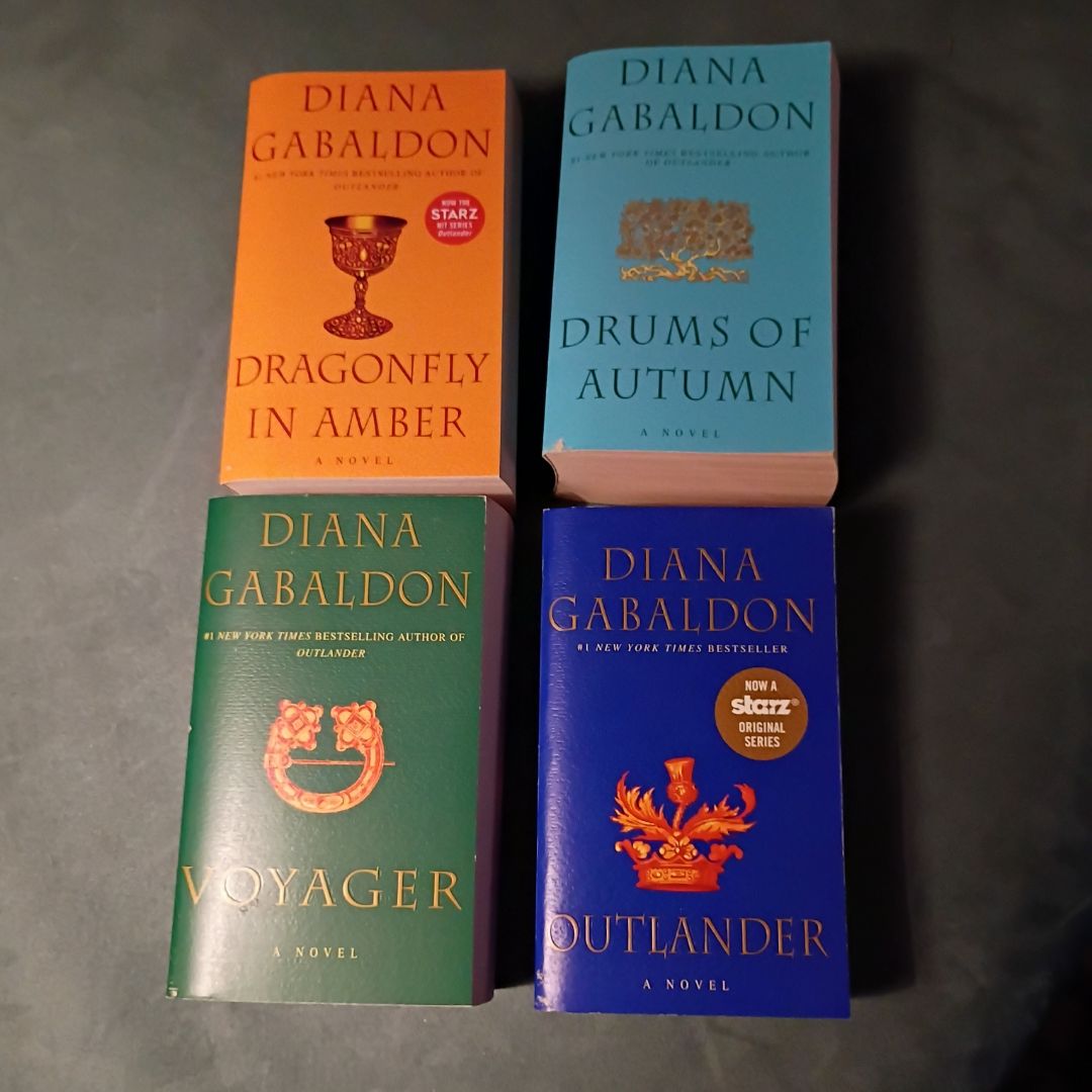 Outlander 4-Copy Boxed Set