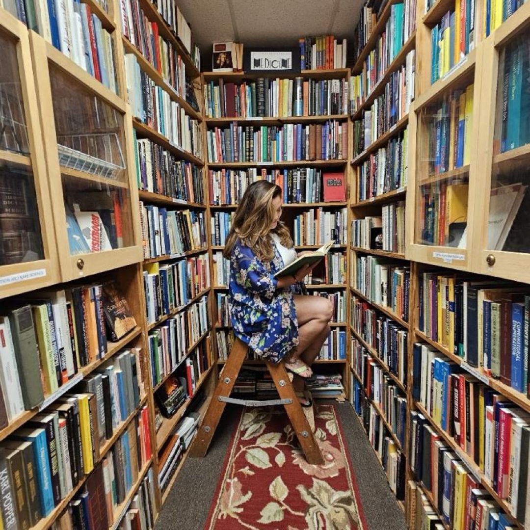 Budget little book worm