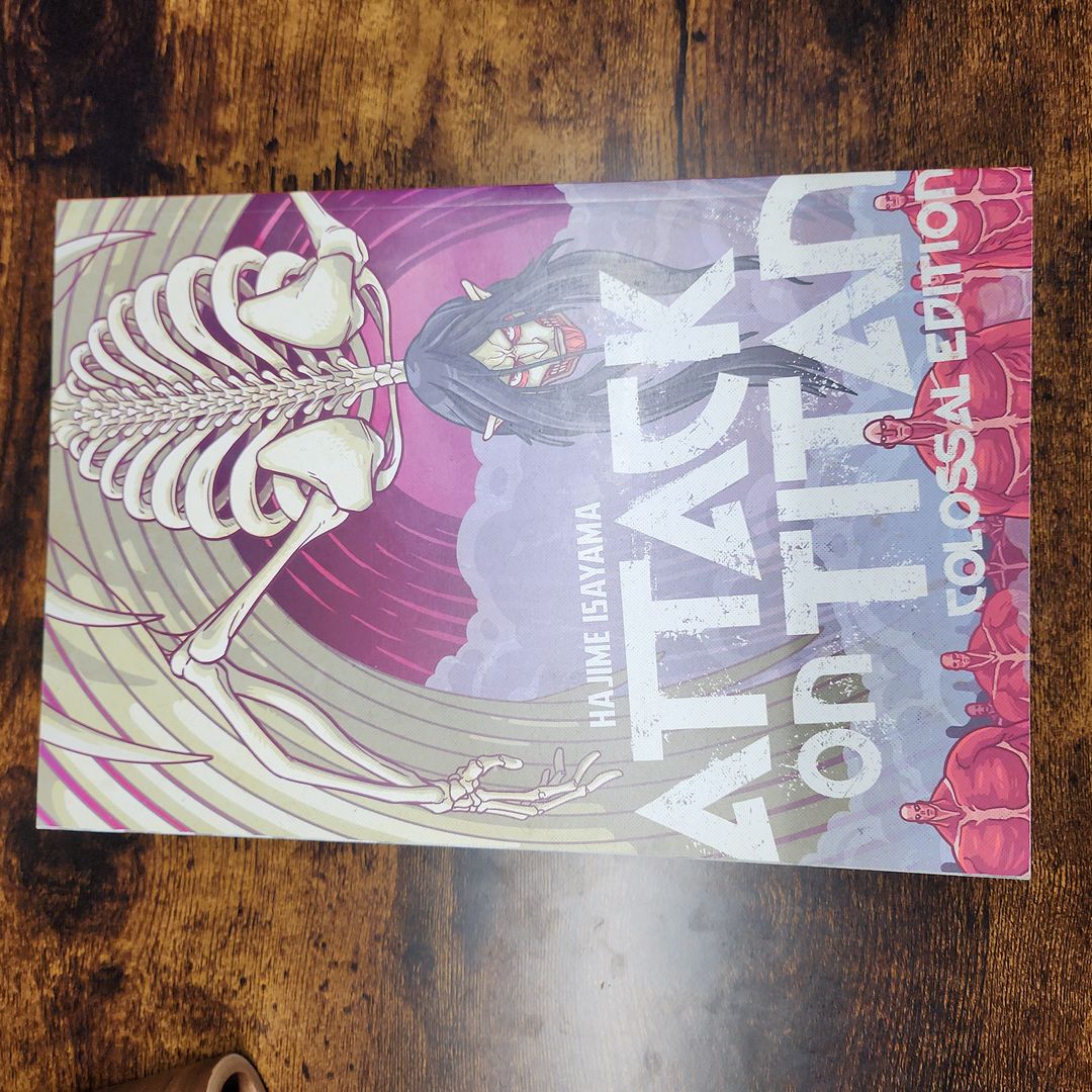 Attack on Titan: Colossal Edition 7