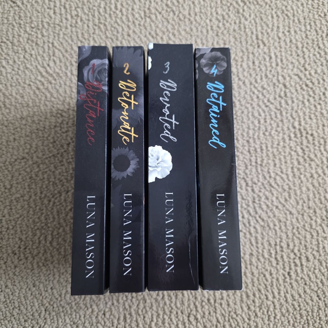 SPECIAL DISCREET EDITIONS - Beneath the Mask Series