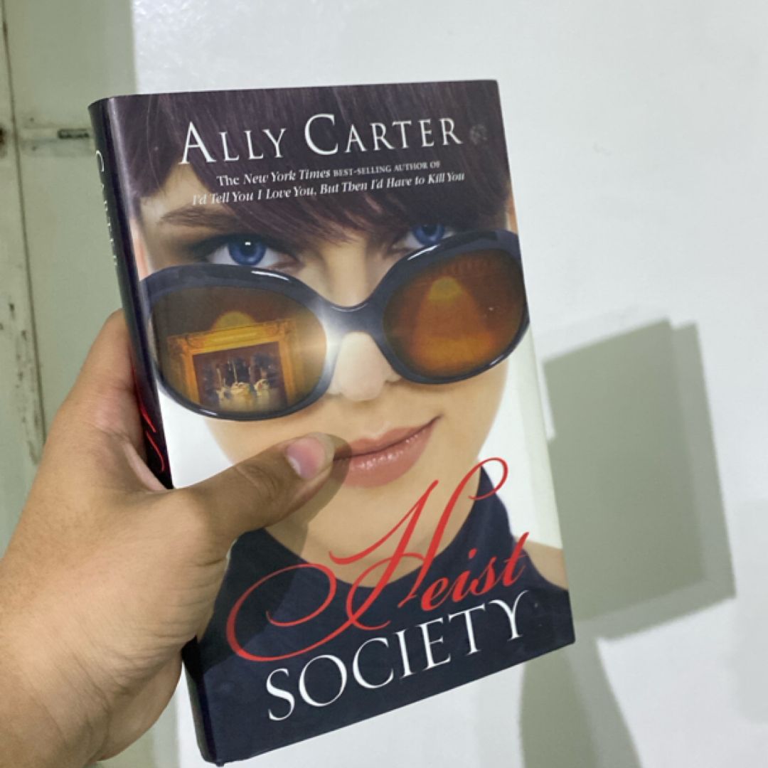 Heist Society
