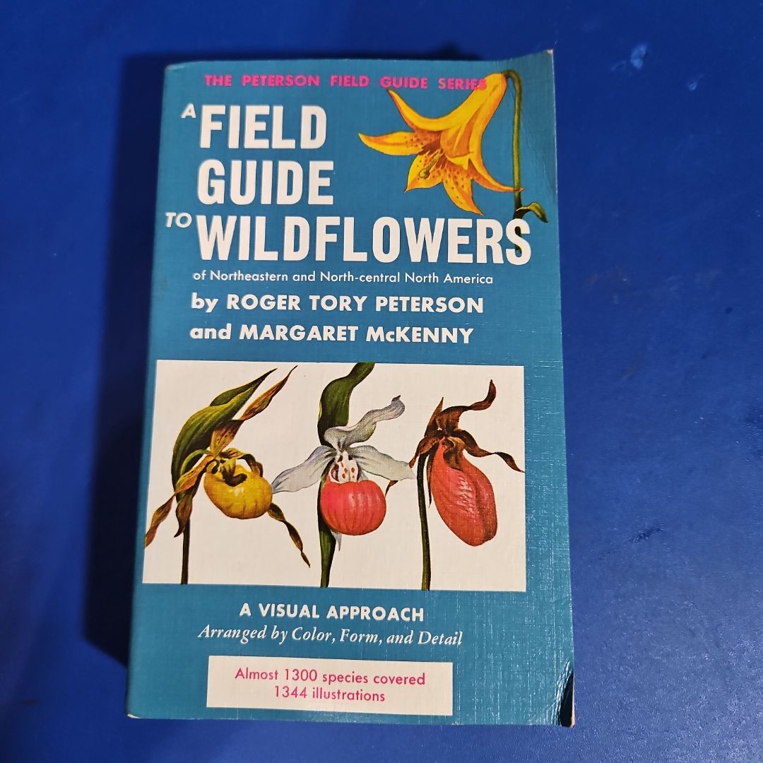 A Peterson Field Guide to Wildflowers