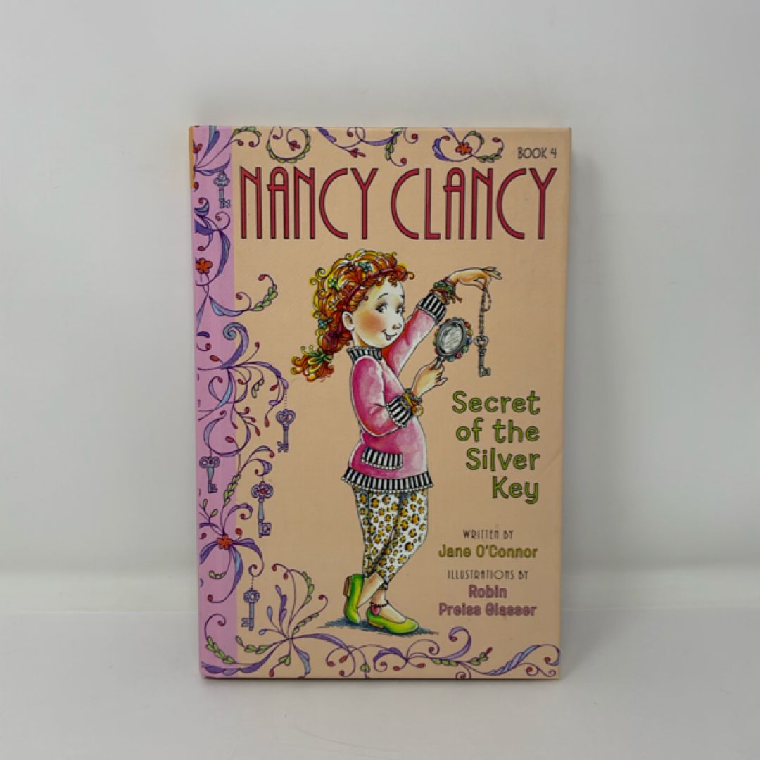 Fancy Nancy: Nancy Clancy, Secret of the Silver Key