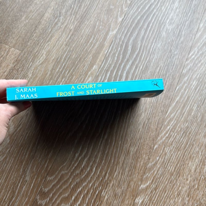 A Court of Frost and Starlight