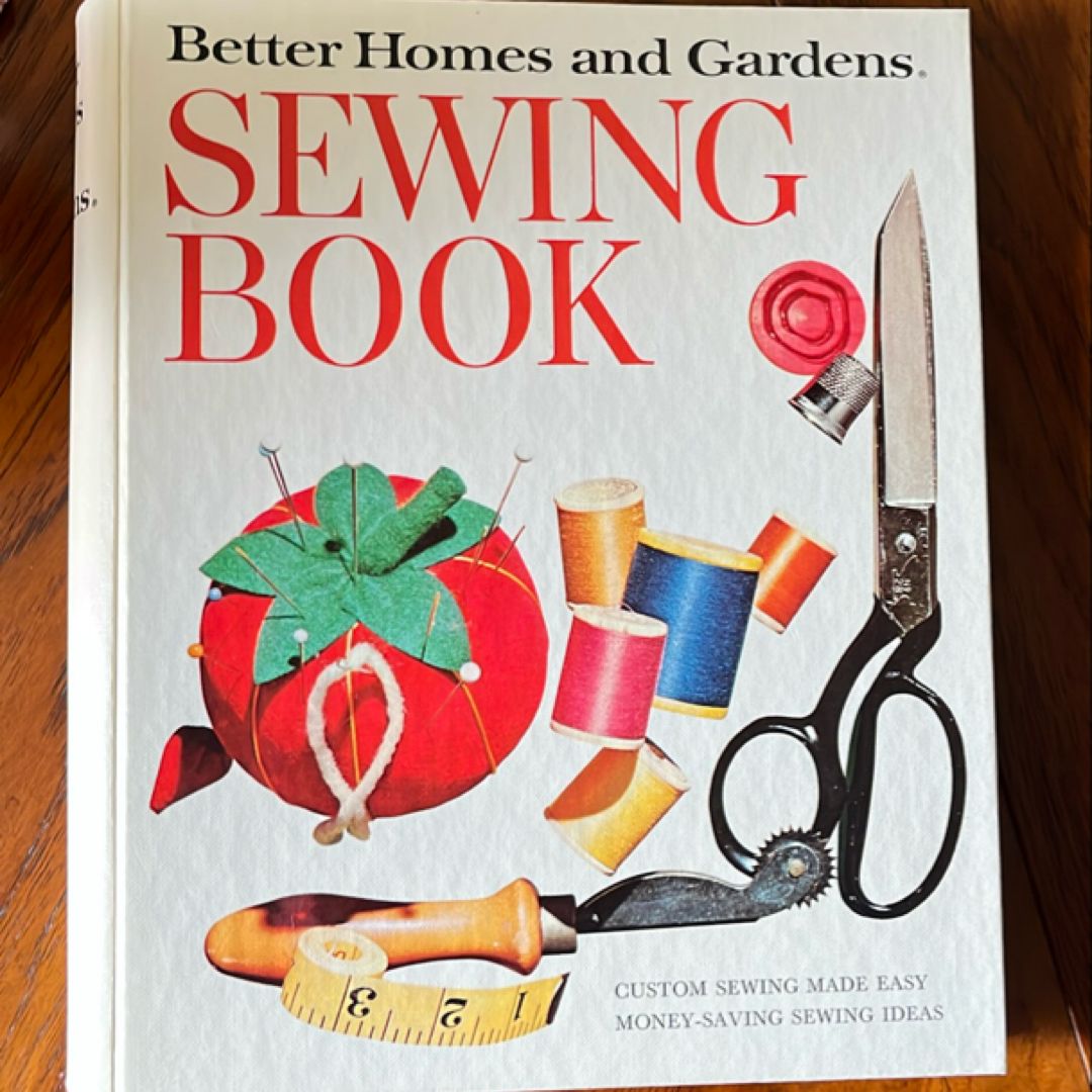 Better Homes and Gardens Sewing Book