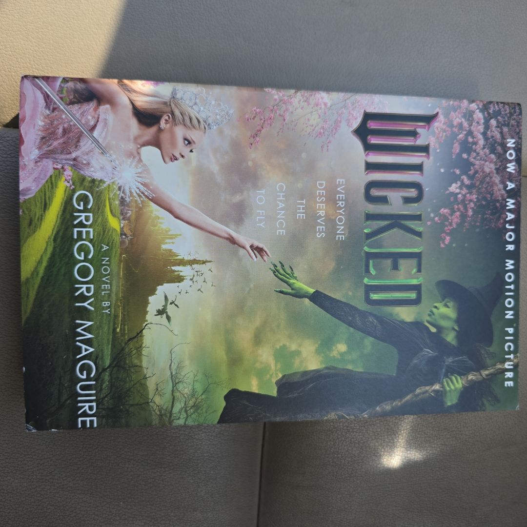 Wicked [Movie Tie-In]