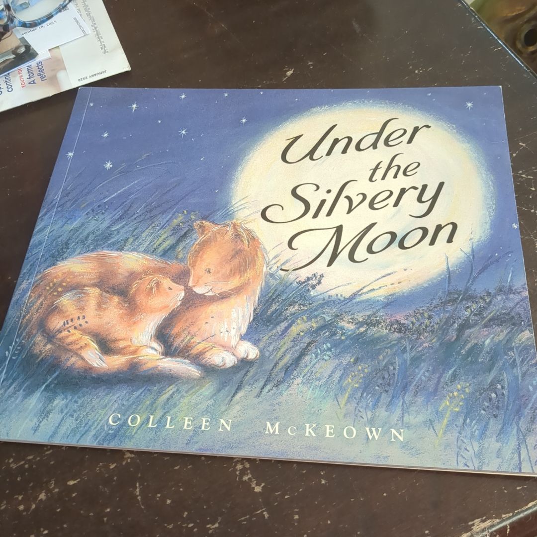 Under the silvery Moon