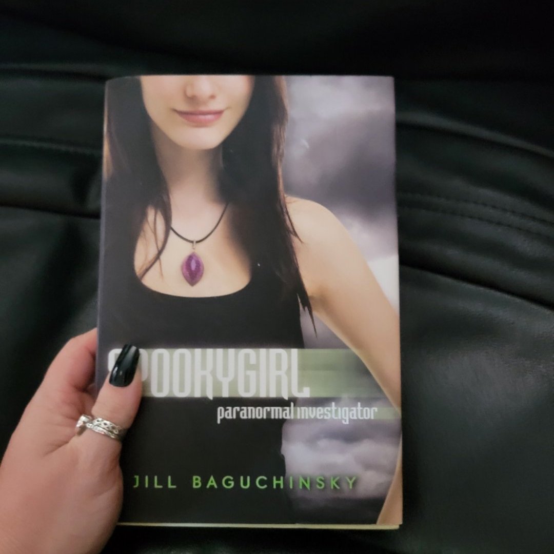 Spookygirl: Paranormal Investigator