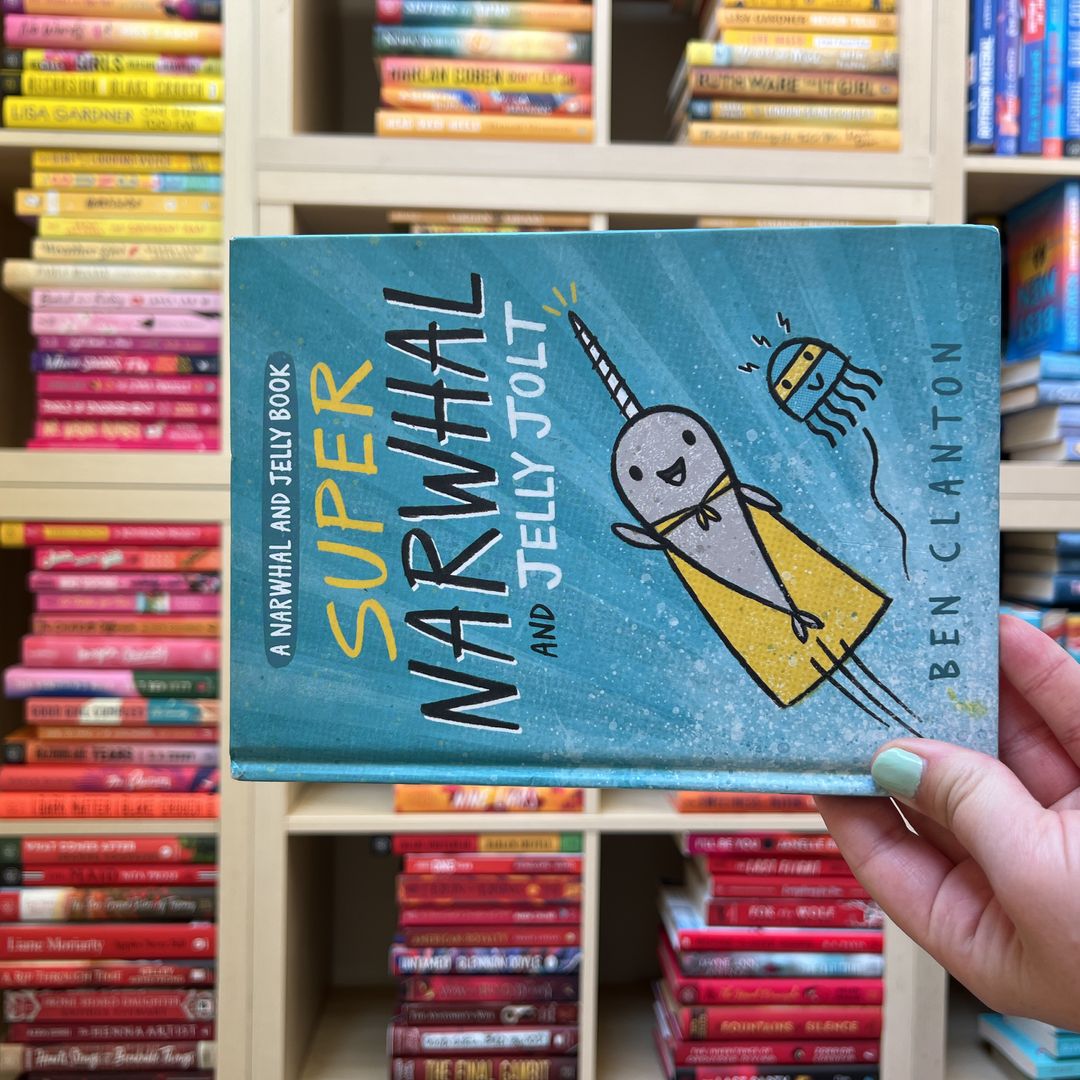 Super Narwhal and Jelly Jolt (a Narwhal and Jelly Book #2)