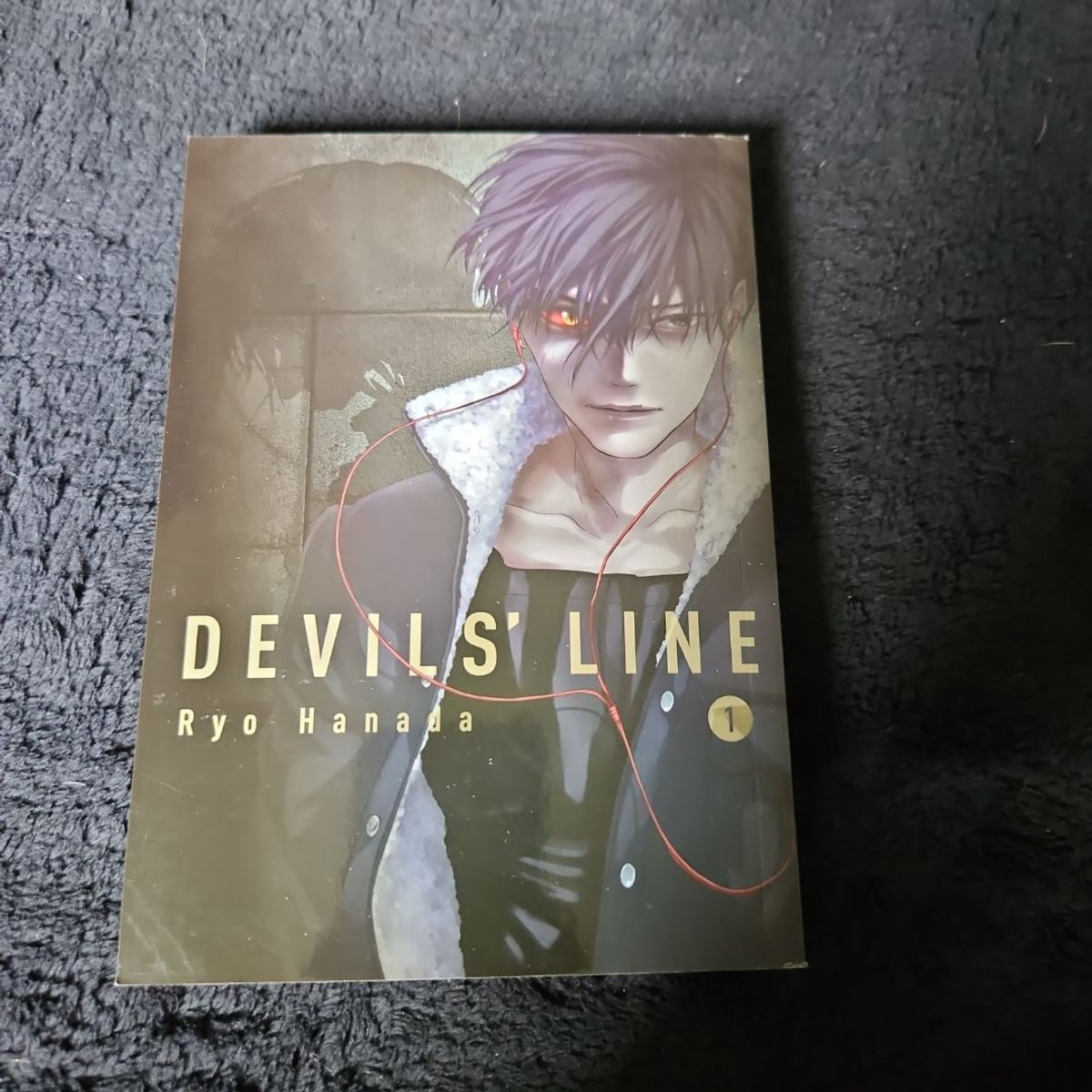 Devils' Line, 1 by Ryo Hanada