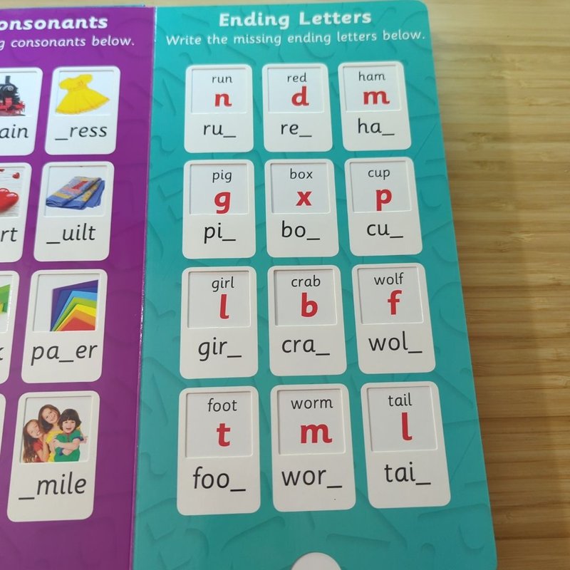 Spelling Pull the Tab Book