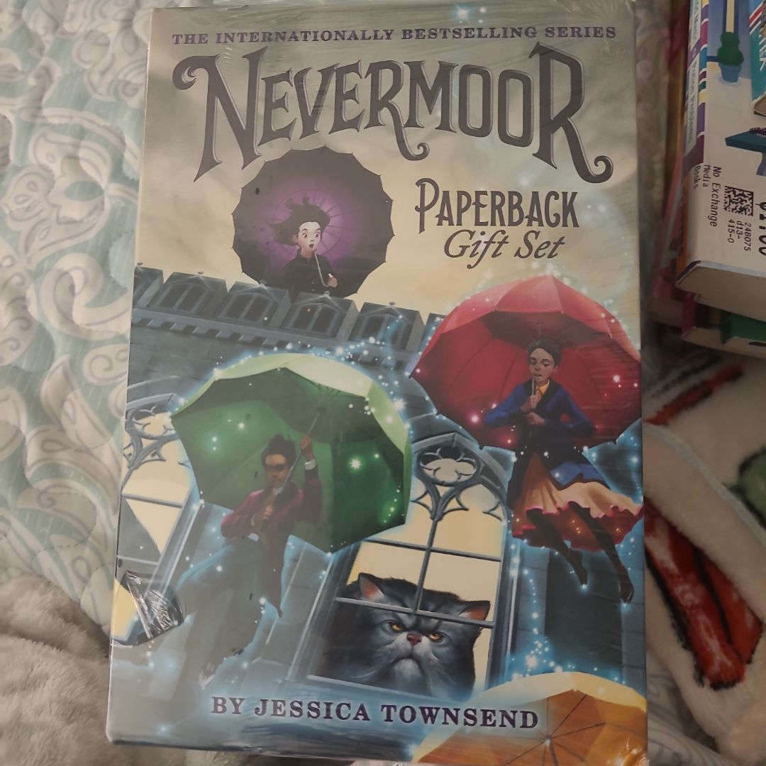 Nevermoor Paperback Gift Set