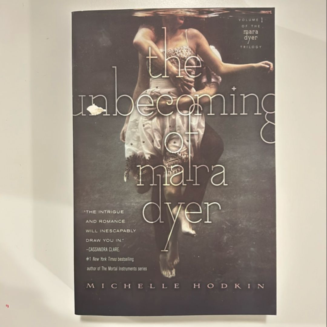 The Unbecoming of Mara Dyer