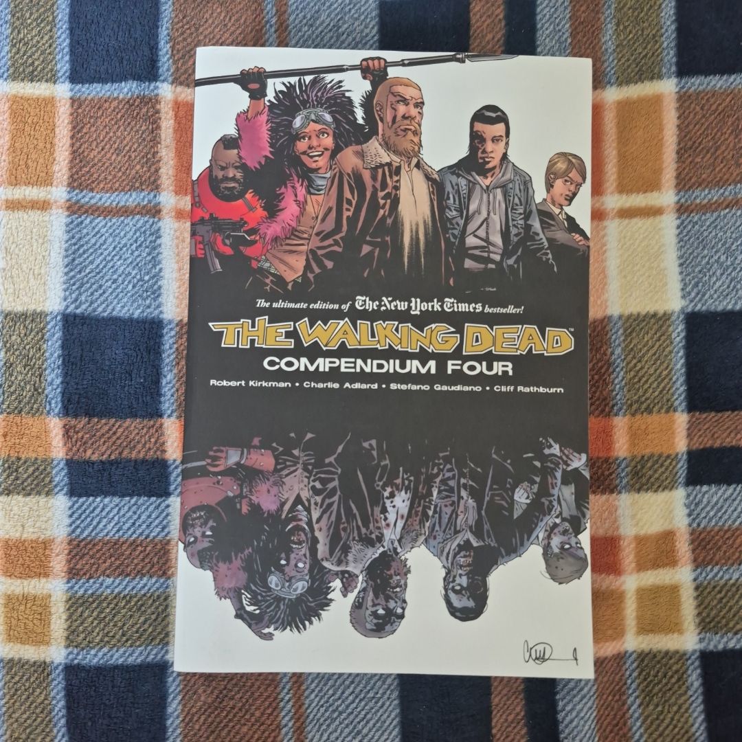 The Walking Dead Compendium Volume 4