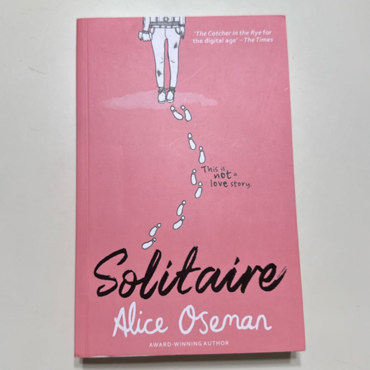 Solitaire by Alice Oseman, Paperback | Pangobooks