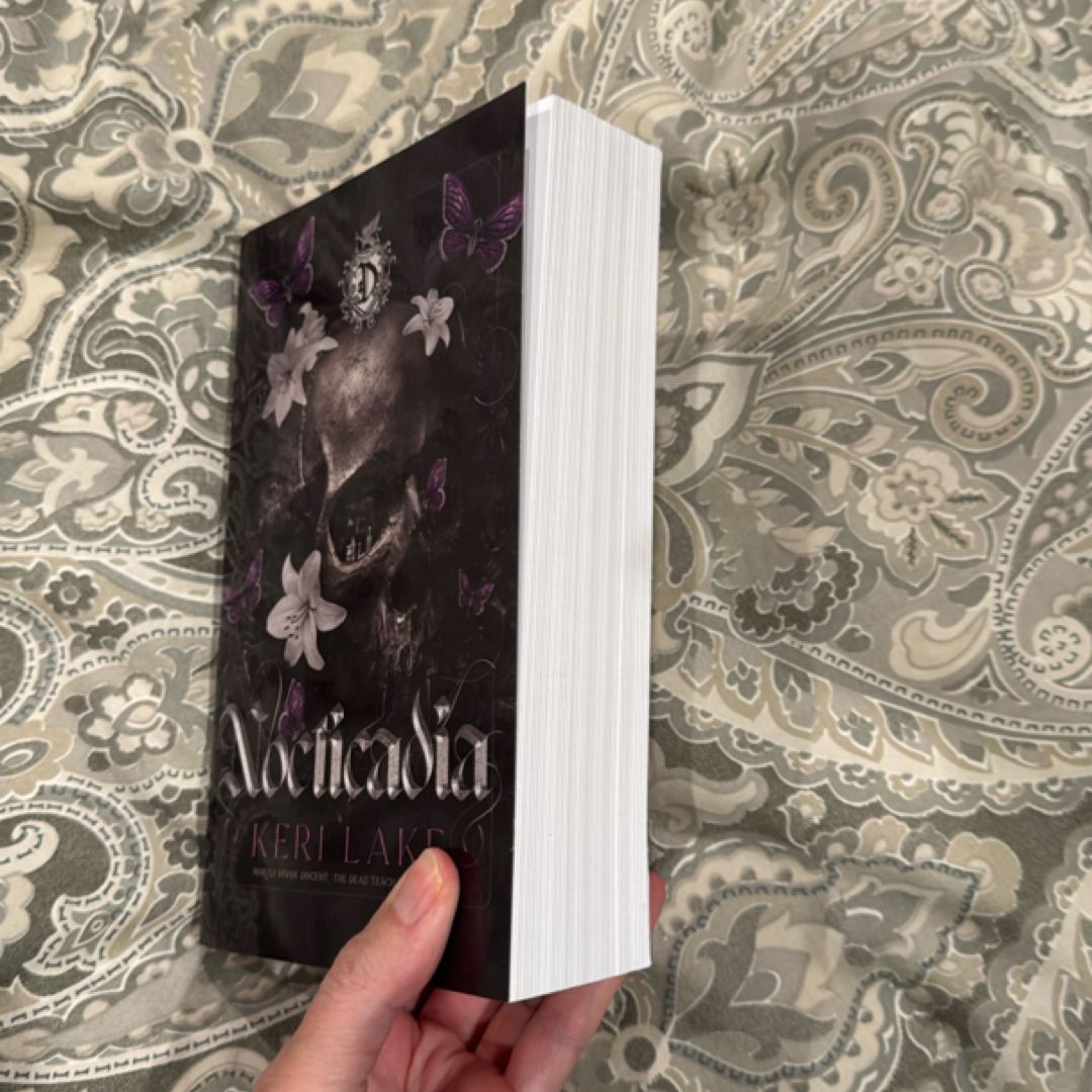 Nocticadia: a Dark Academia Gothic Romance OOP indie cover