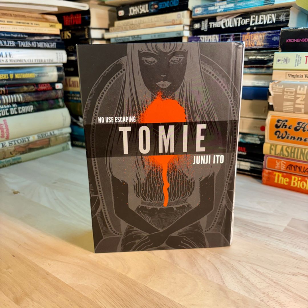 Tomie: Complete Deluxe Edition