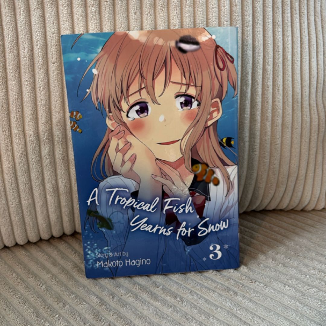 A Tropical Fish Yearns for Snow, Vol. 3