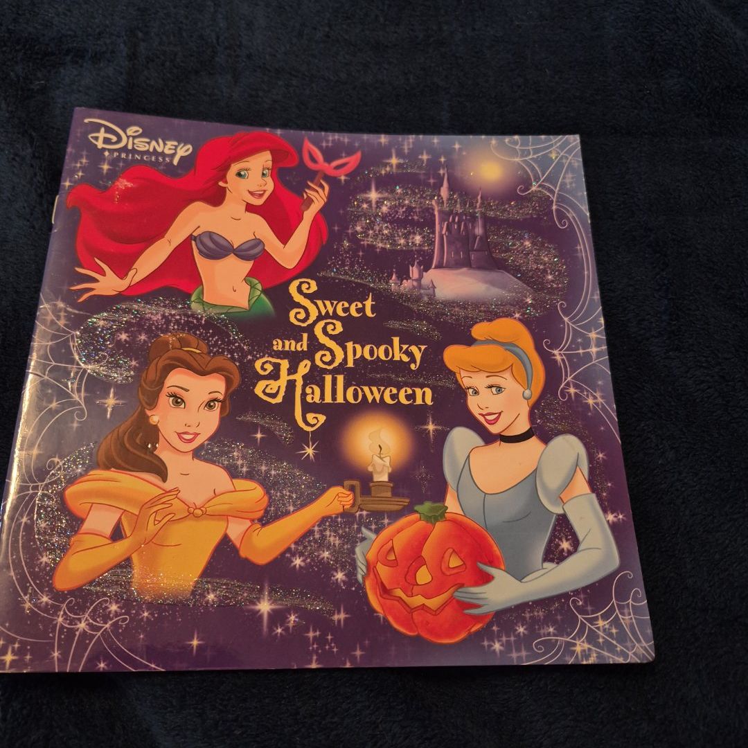 Sweet and Spooky Halloween (Disney Princess)