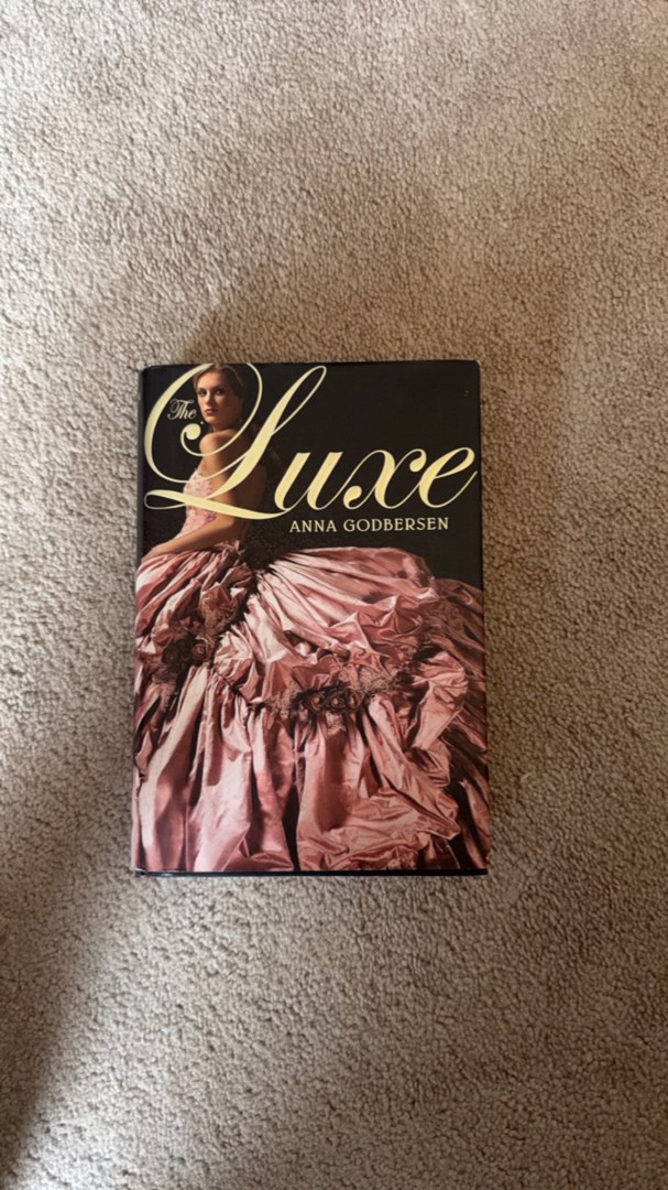 The Luxe