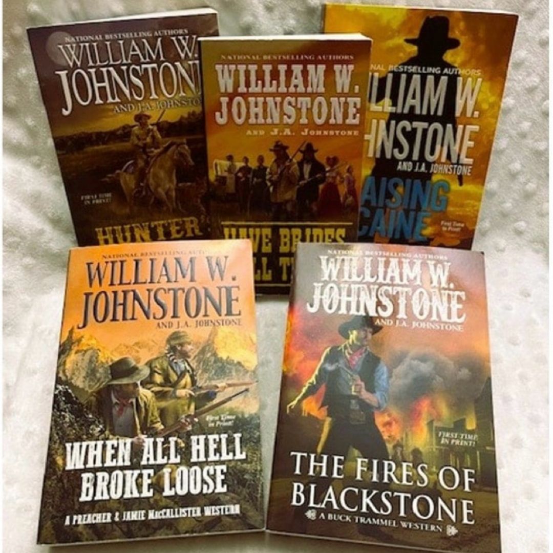 William W Johnstone Lot of (5) Western Novels