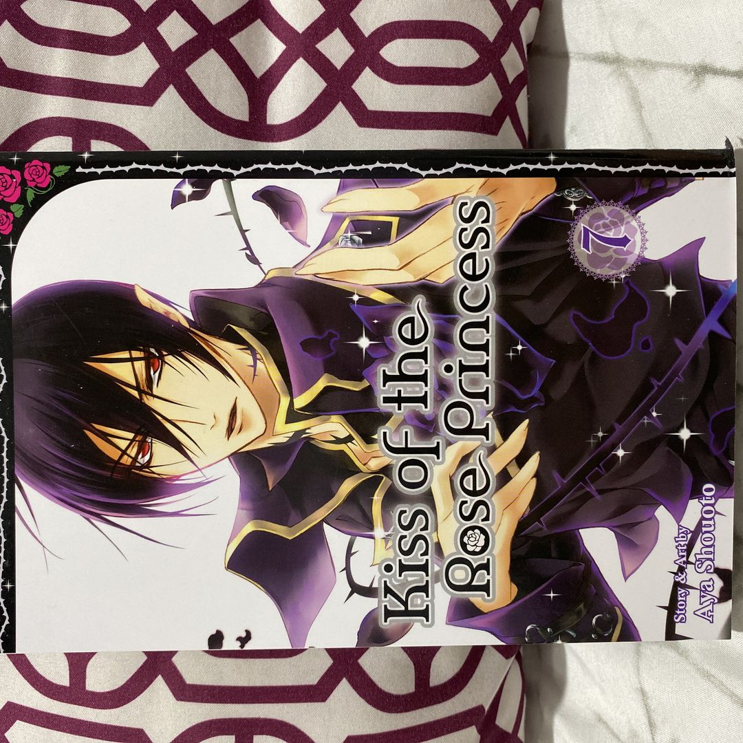 Kiss of the Rose Princess, Vol. 7