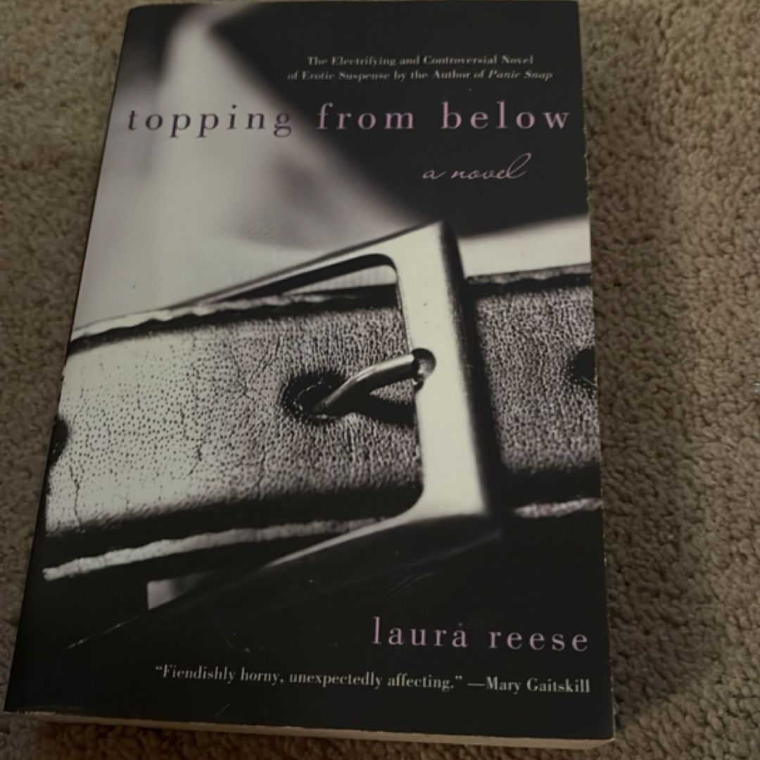 Topping from Below by Laura Reese, Paperback | PangoBooks