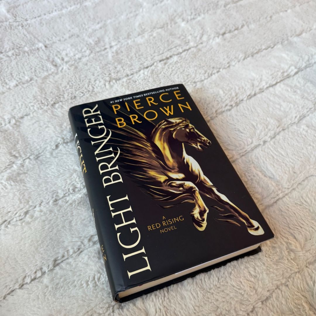 Light Bringer *Special Edition* by Pierce | PangoBooks