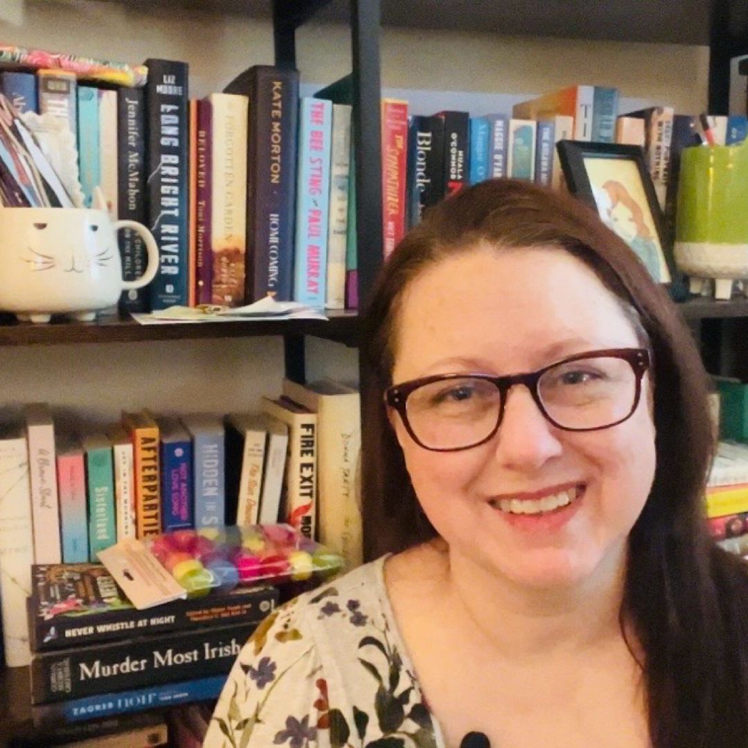 Michele Lynn Reads