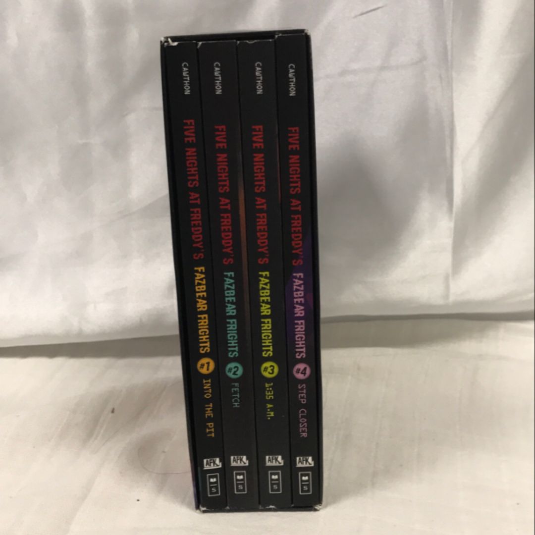 Five Nights at Freddy's Fazbear Frights Four Book Boxed Set