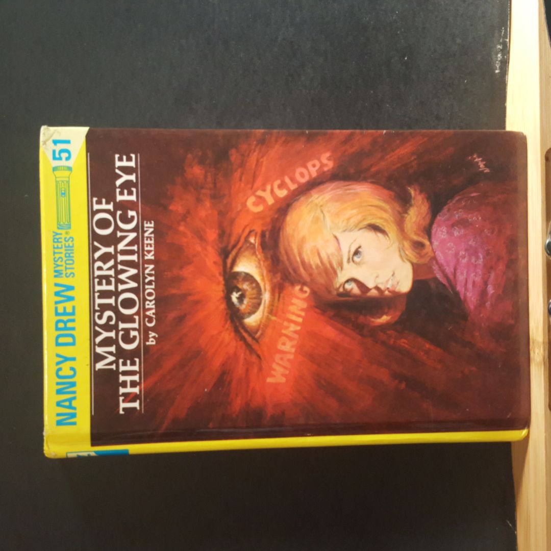 Nancy Drew 51: Mystery of the Glowing Eye