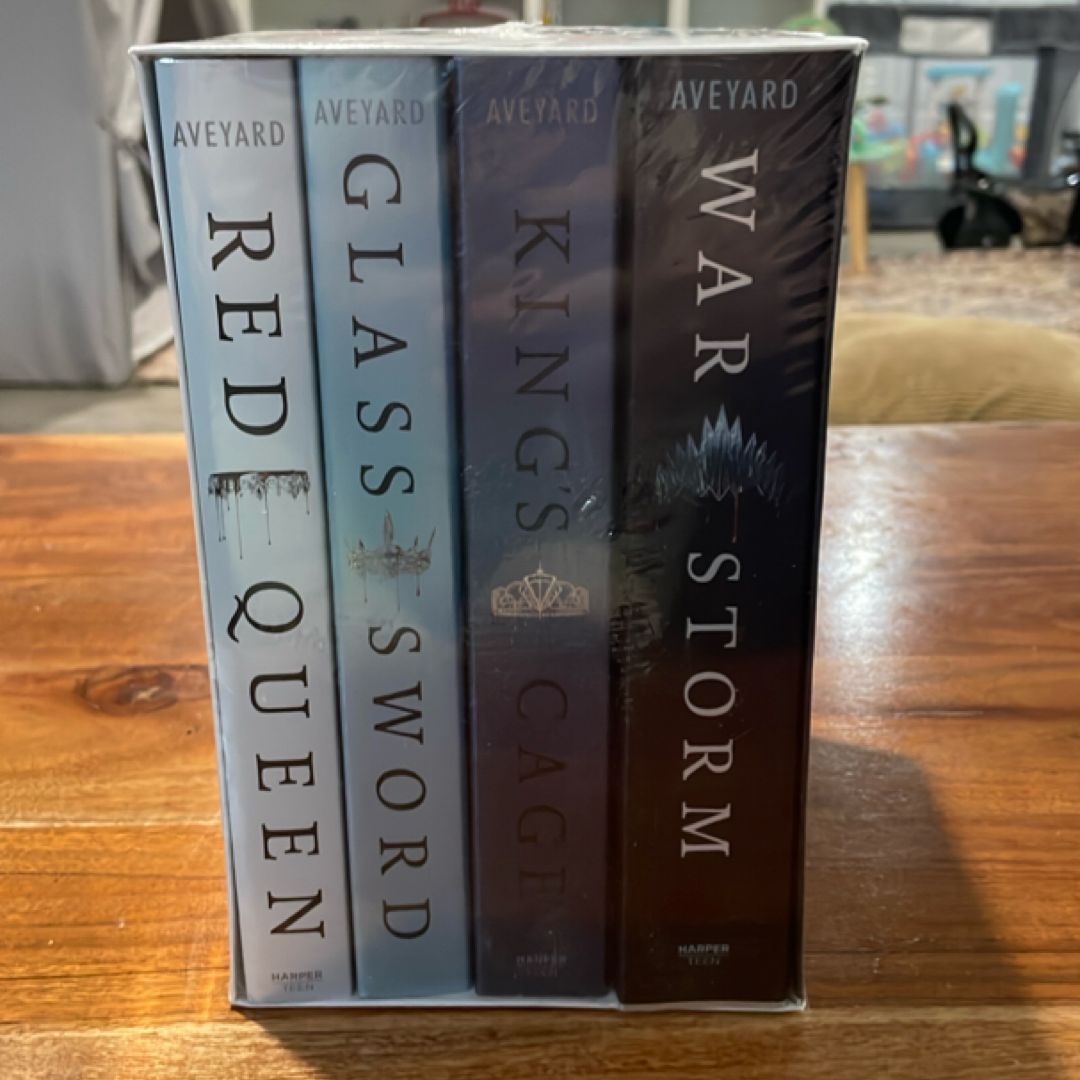 Red Queen 4-Book Paperback Box Set