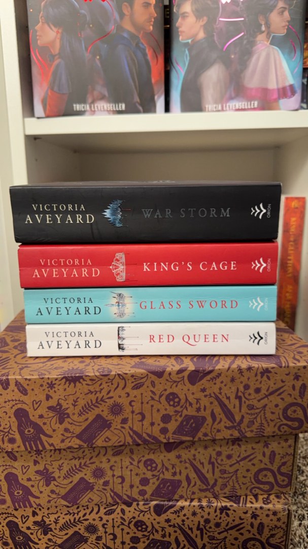 The Complete Red Queen Collection