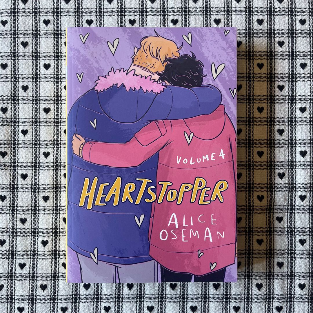 Heartstopper: Volume 4: a Graphic Novel