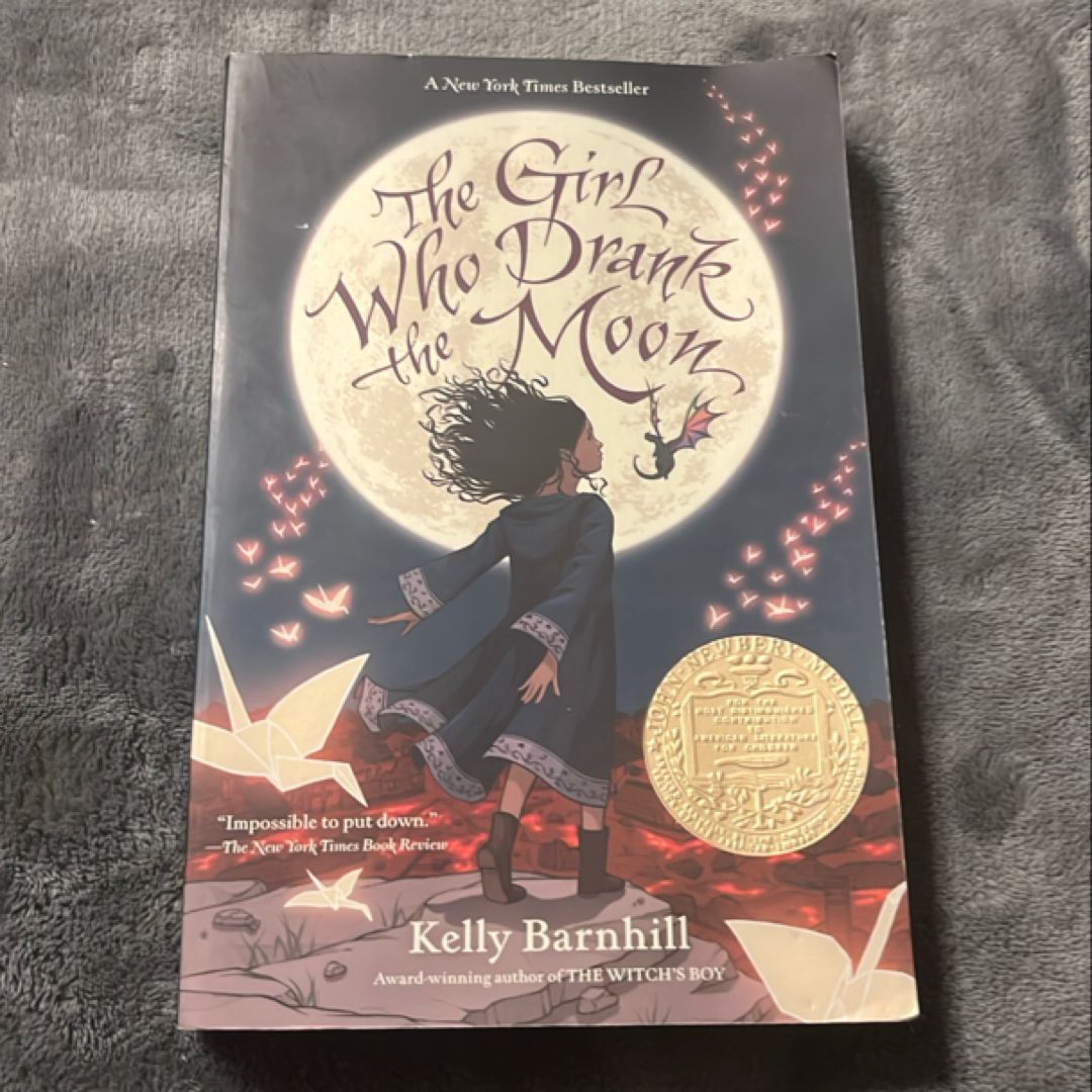 The Girl Who Drank the Moon (Winner of the 2017 Newbery Medal)