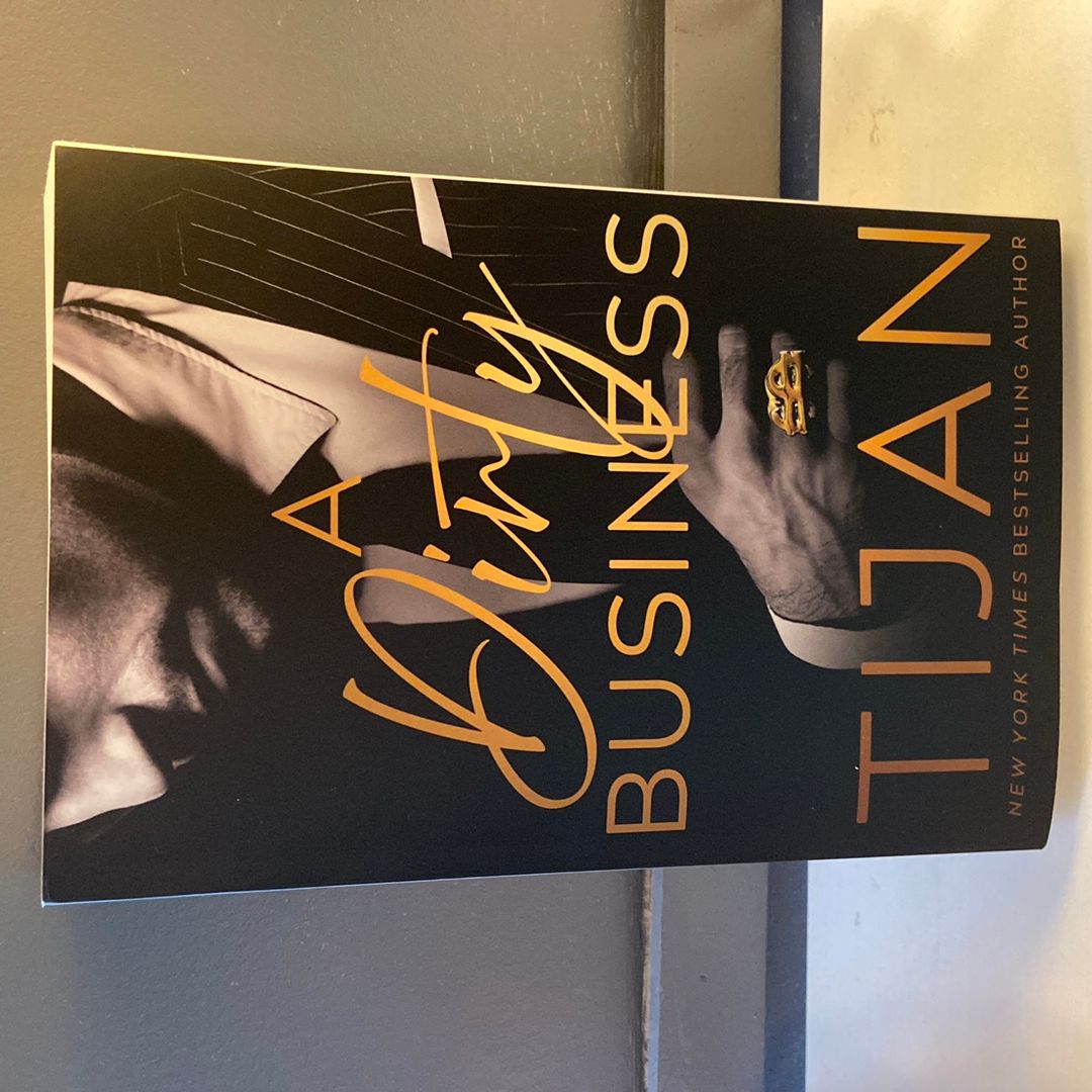 Sale image for b9d7d0d7-3579-4cef-917d-798c2a7c1328-gD7P0SyE4XhzzGNDqY0XLXCyO1z2