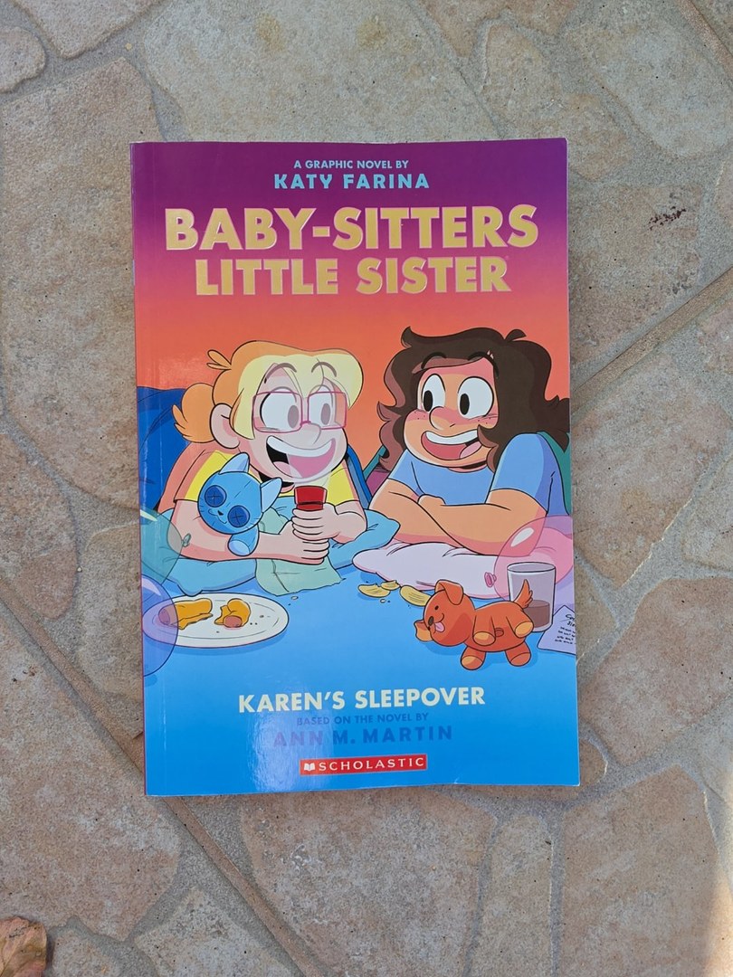 Karen's Sleepover: a Graphic Novel (Baby-Sitters Little Sister #8)