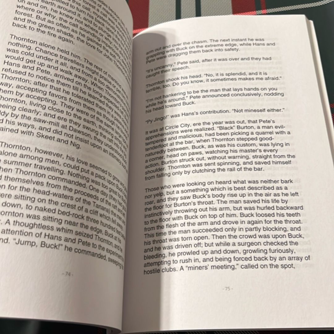 The Call of the Wild - Unabridged with Full Glossary, Historic Orientation, Character and Location Guide (Annotated)