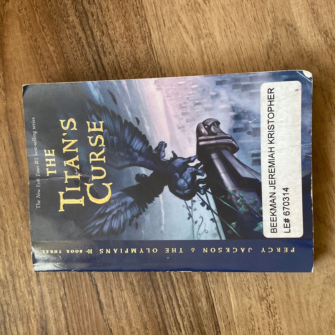 The Titan's Curse (Percy Jackson and the Olympians, Book Three)