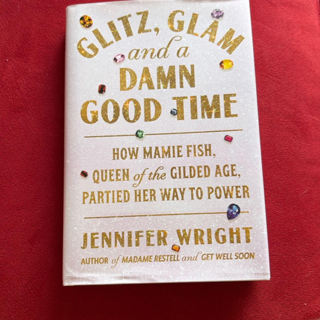 Glitz, Glam, and a Damn Good Time