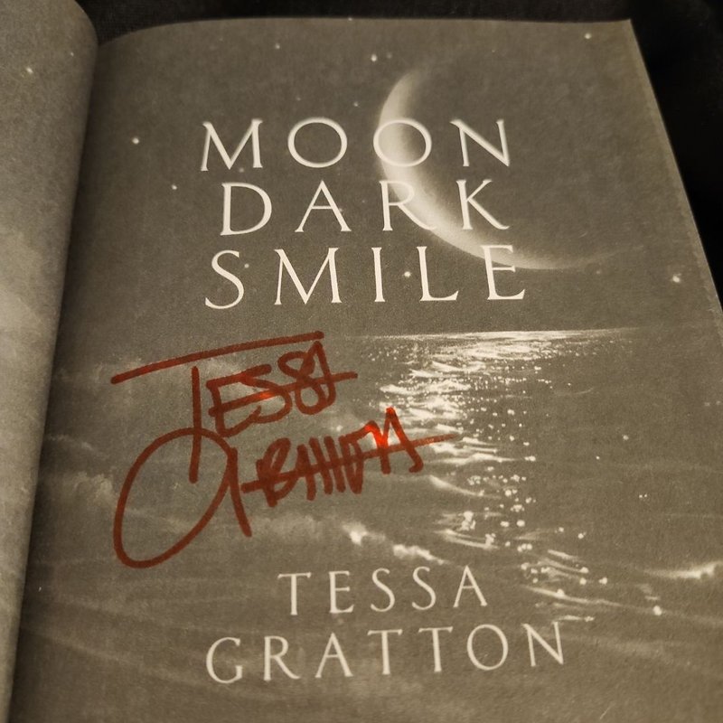 Moon Dark Smile