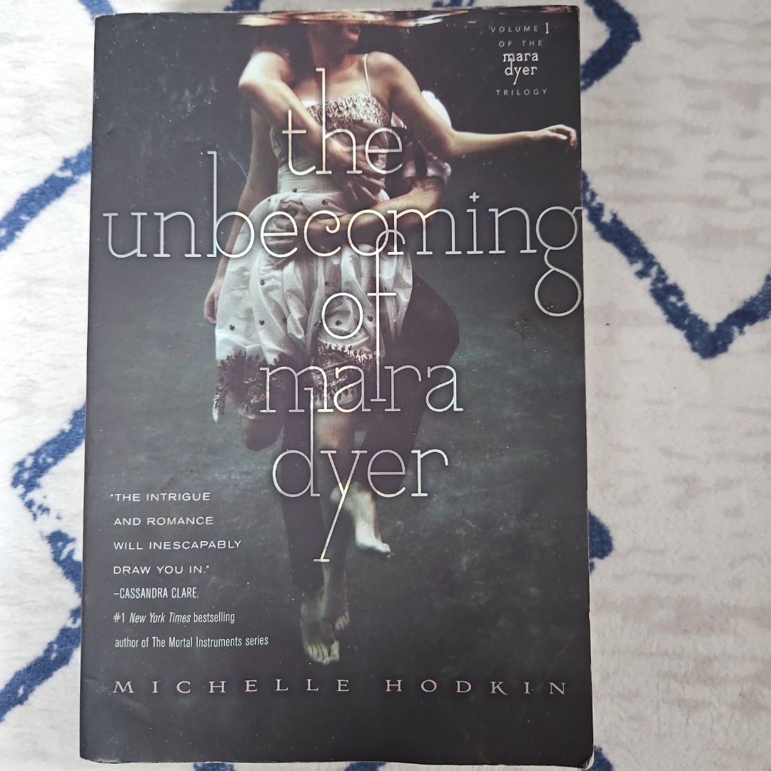 The Unbecoming of Mara Dyer