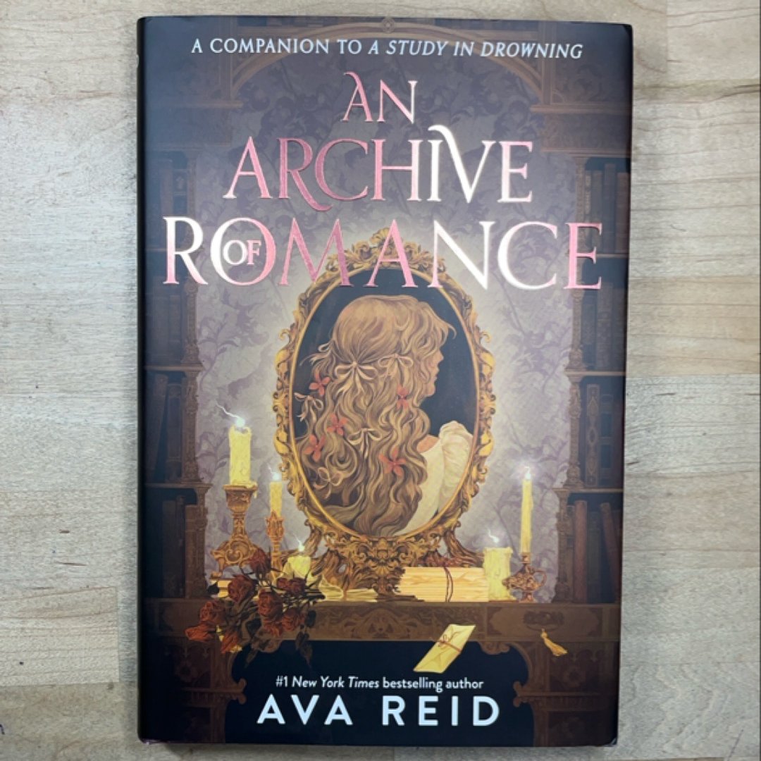 An Archive of Romance Deluxe Illustrated Edition
